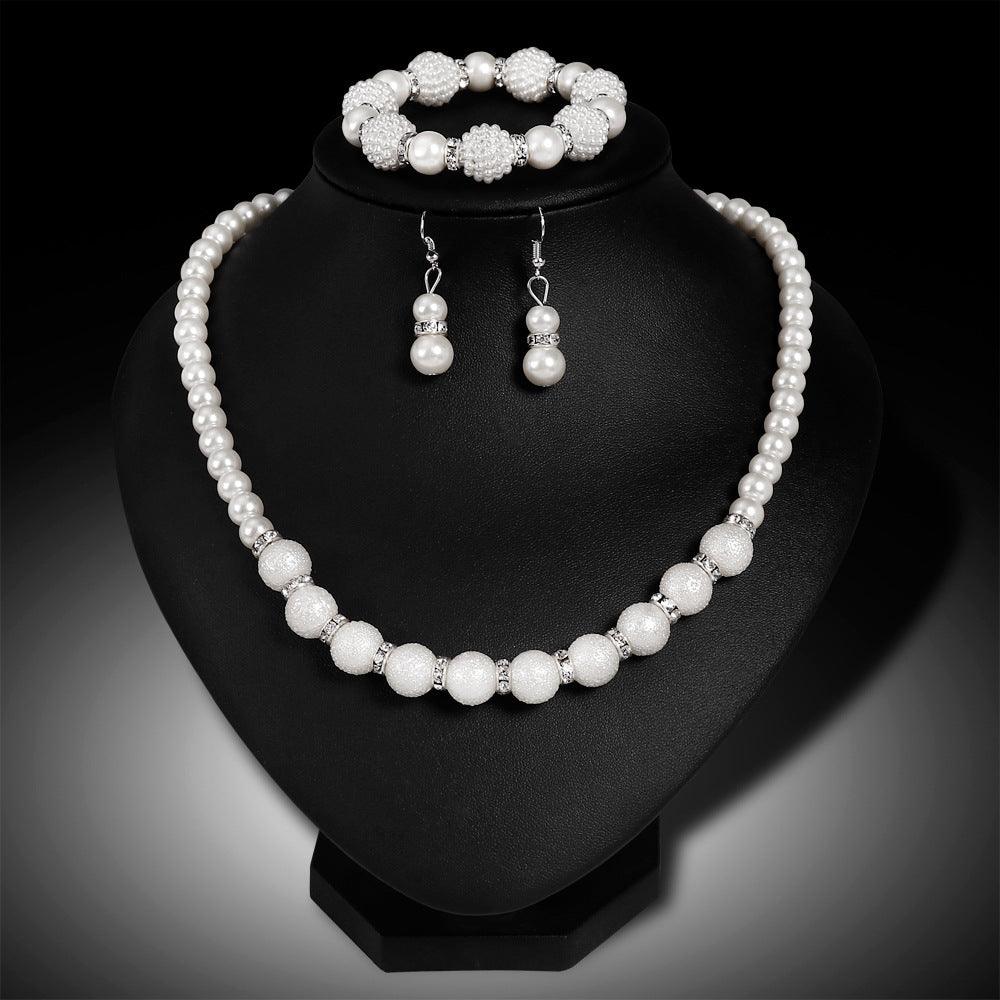 Bridal three piece suit Danbi Pearl Necklace Jewelry.
