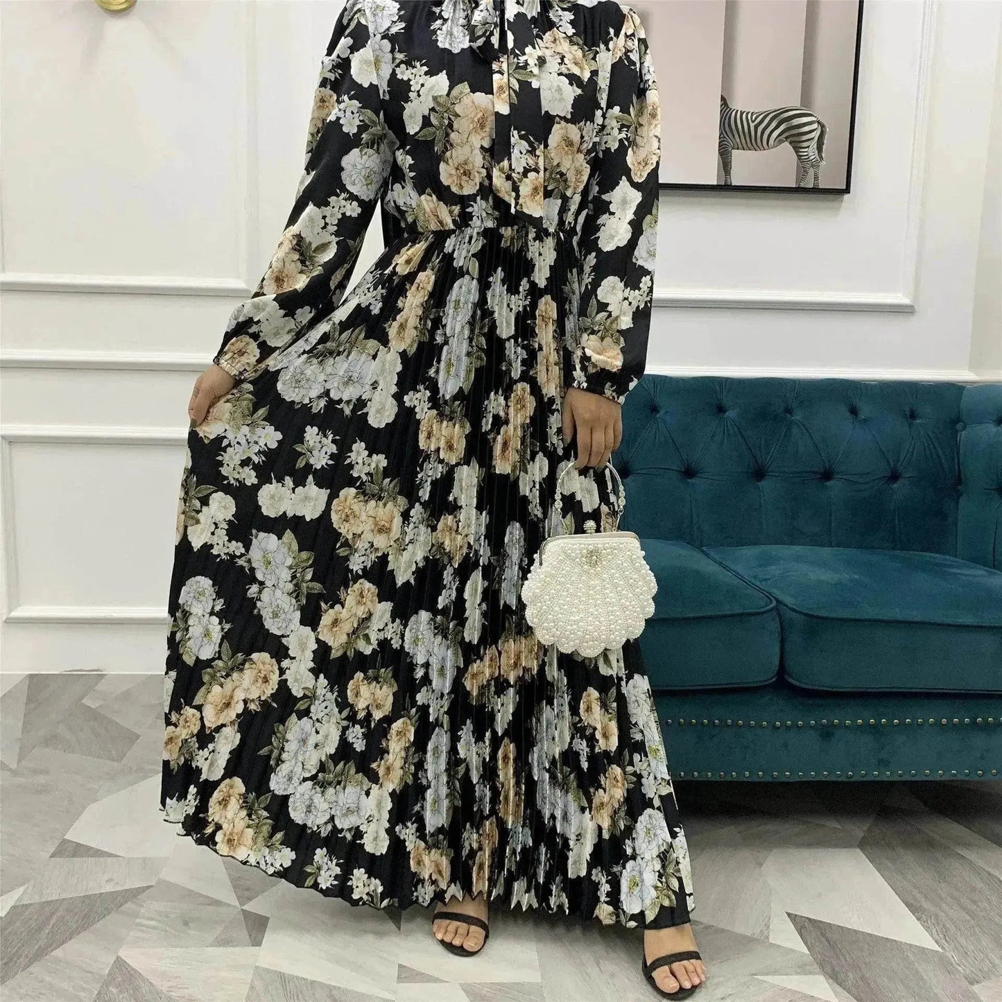Arab Dress With Printed Pleated Big Skirt