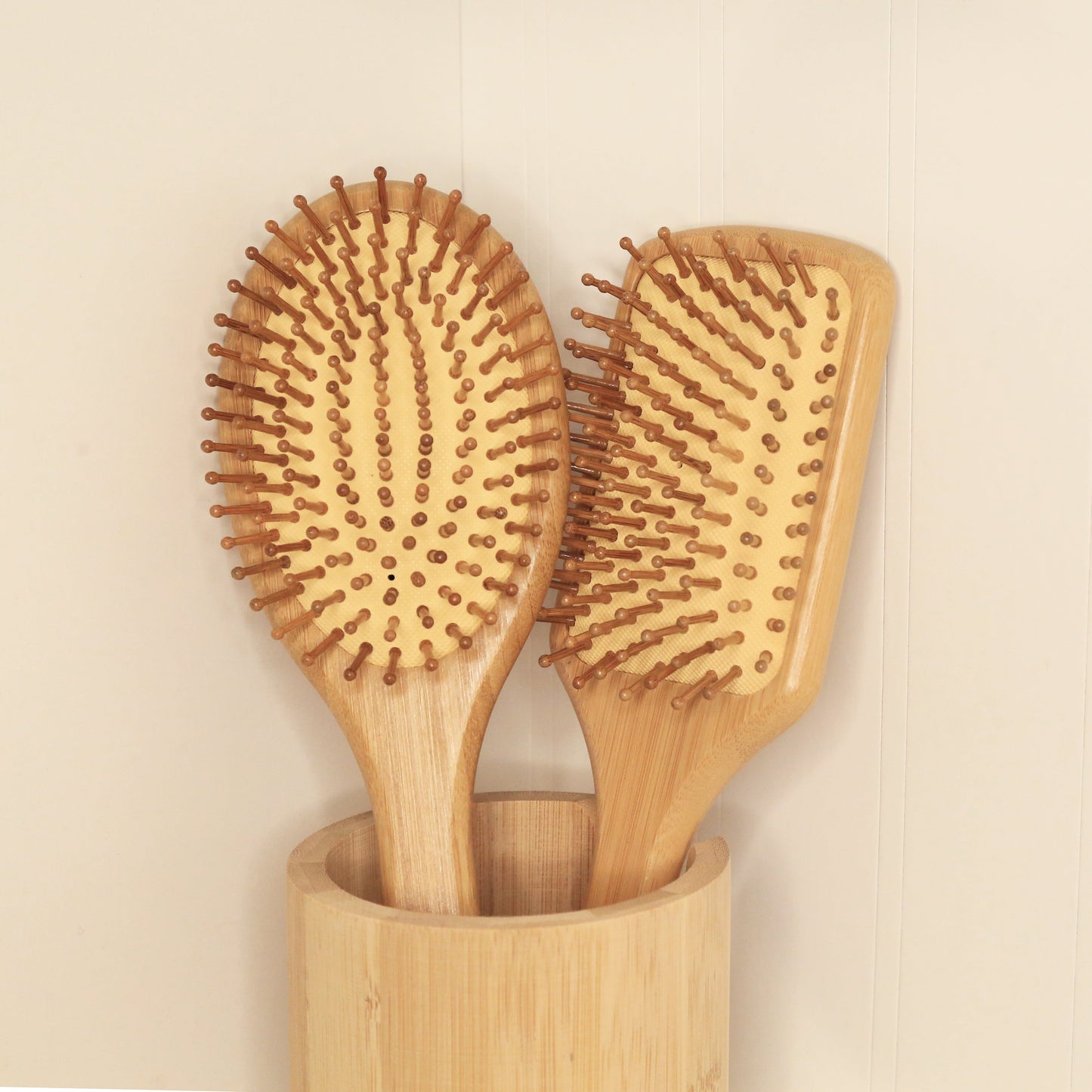 Brosse à cheveux rectangulaire en bambou avec coussinet