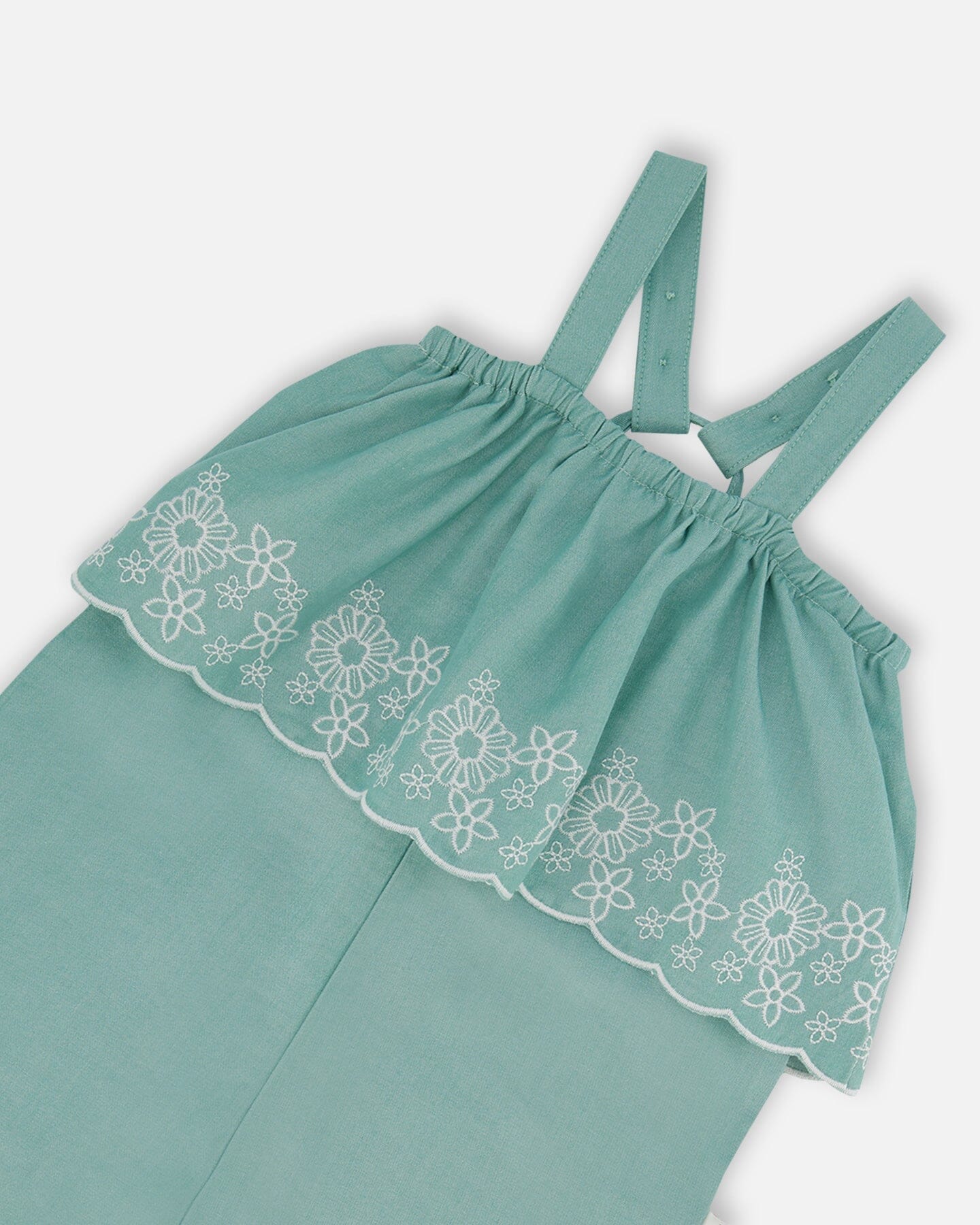 Combinaison salopette en chambray avec broderie bleu clair