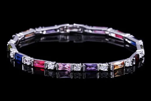 CWWZircons – bracelet de Tennis en cristal autrichien pour femme, breloque CZ, rouge, vert, bleu, cadeau de noël et de nouvel an, CB087