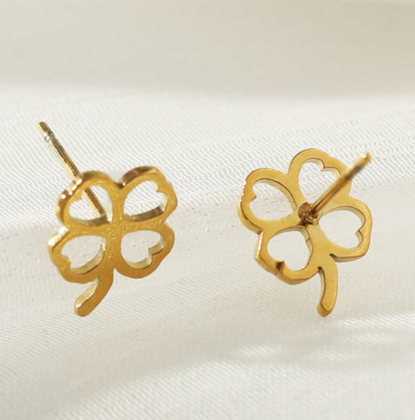LUCKY Stud Earrings