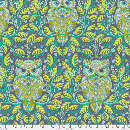 Tula Pink - Full Moon Forest II - Hootie Patootie - Starlight - PWTP244.STARLIGHT