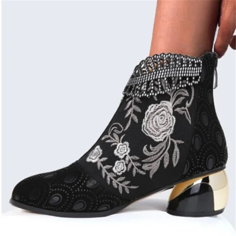 Chaussures brodées à la main pour femmes, bottes de rinçage à talons hauts, bottes de fête, luxe, élégant, nouveau, 2025