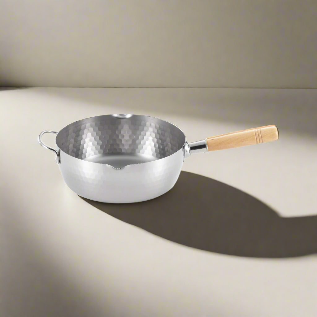Yoshikawa Yukihira 24 cm Pot Stainless Steel | 3.6 L with Wooden Handle
