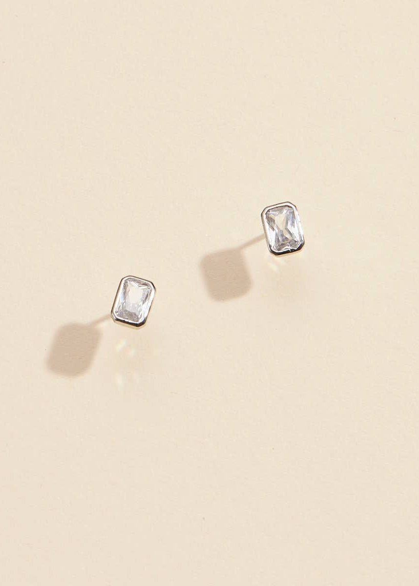 Colette Studs