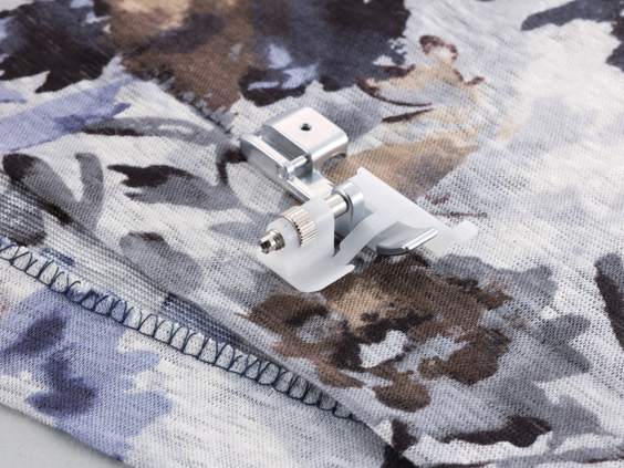 Brother - SA214 - Serger Blind Stitch Foot