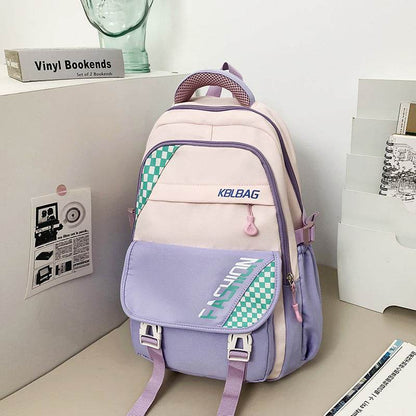 Stylish Schoolbag for Men & Women – Trendy & Roomy