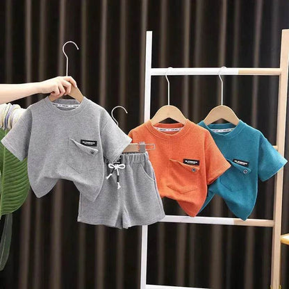 Ensemble deux pièces d'été décontracté pour enfants, T-shirt à manches courtes en coton de couleur unie et short