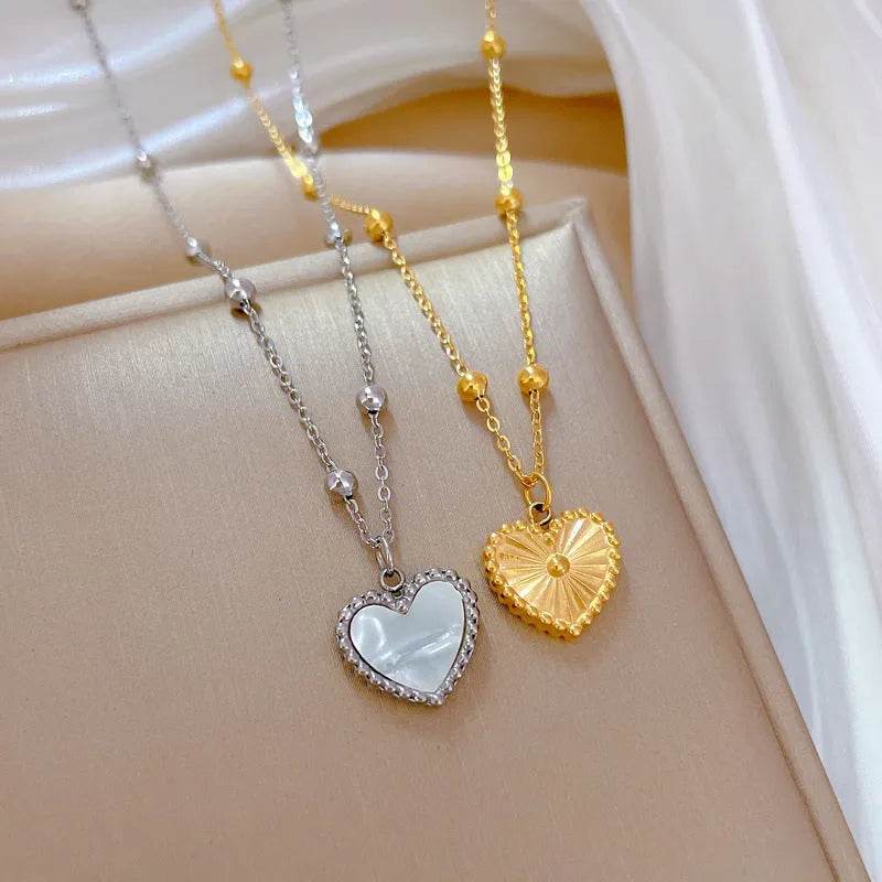 Collier Cœur Amour pour la Saint-Valentin Tempérament Personnalité Minimaliste Four Réel Or Collier Femme
