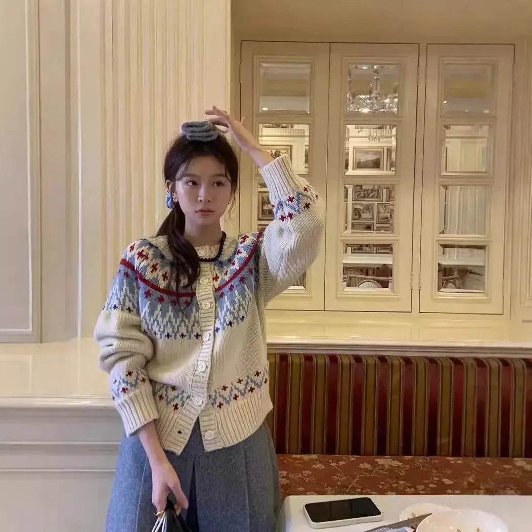 Pull en tricot jacquard épais à boutons pour femme automne et hiver