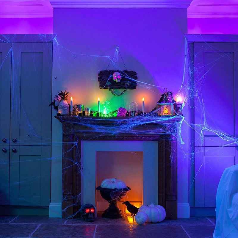 Halloween Stretchable Spider Web Decoration – Cotton Web with Mini Spiders for Indoor & Outdoor Use