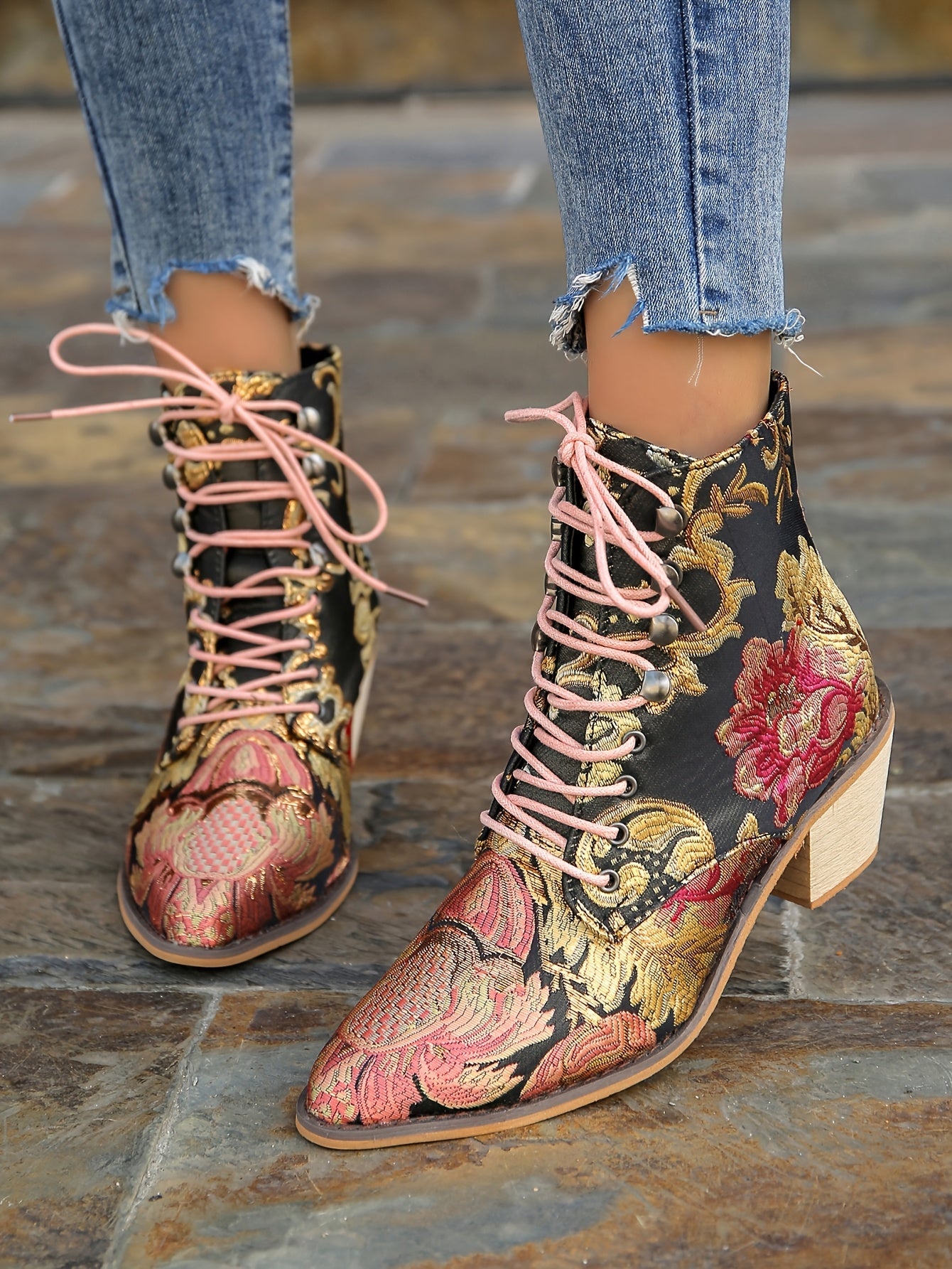 Women's Vintage Flower Boots, Lace Up Chunky Heel Western Cowboy Boots, Point Toe Stylish Chelsea Boots fall