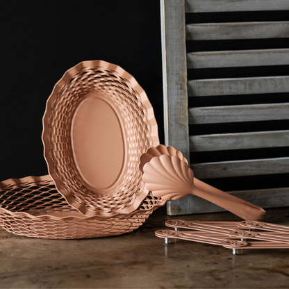 Expandable Color Metal Trivet