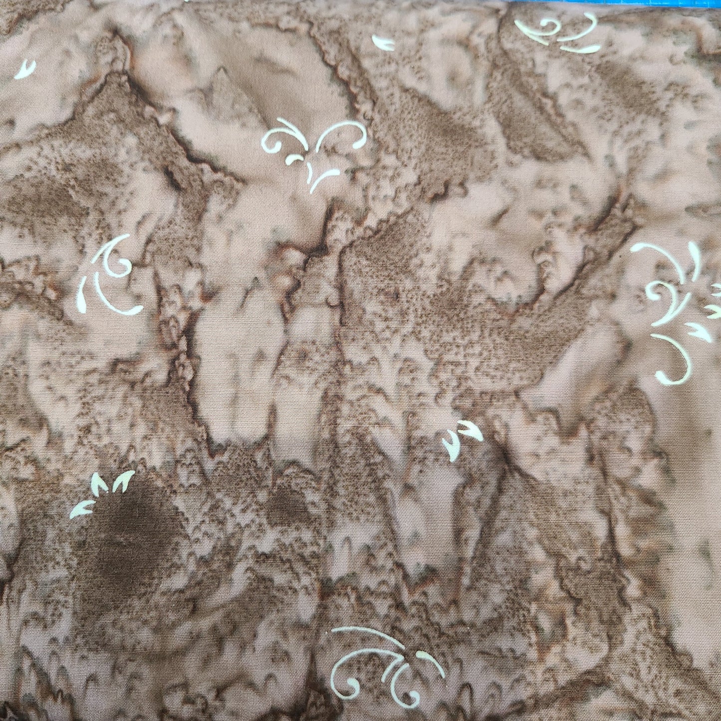 Banyan Batik Marron Filigrane 80322-35