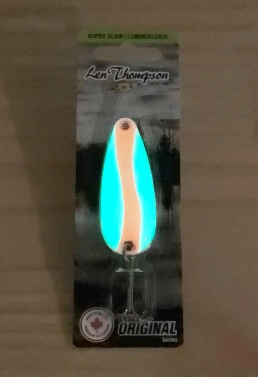 🍁Len Thompson Glowing White & Pink Spoons