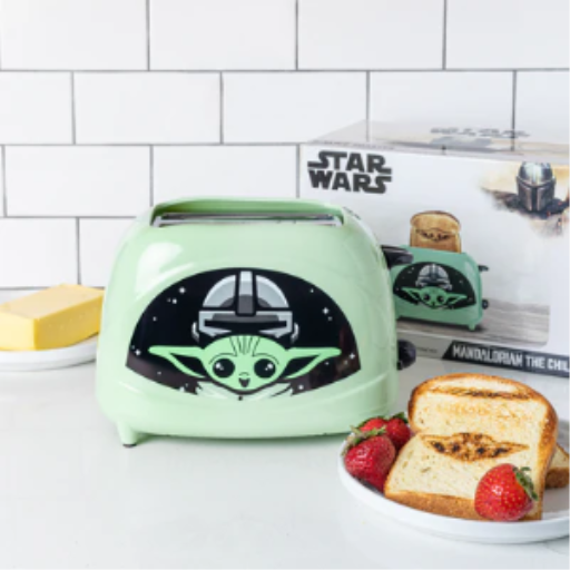 Star Wars The Mandalorian Elite 2-Slice Toaster – Toasts "The Child" & Mando Icons