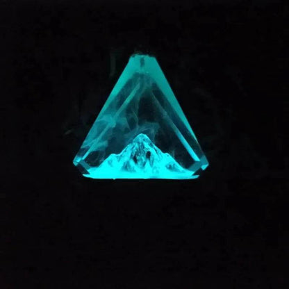 Snow Mountain Aurora Luminous Pendant Noctilucent Resin Necklace