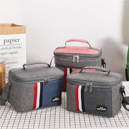 Striped Insulated Lunch Bag – Stylish Portable Tote for Work