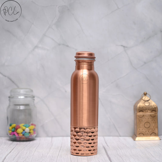 Bouteille d'eau 100 % cuivre pur certifié – Design semi-martelé (950 ml)