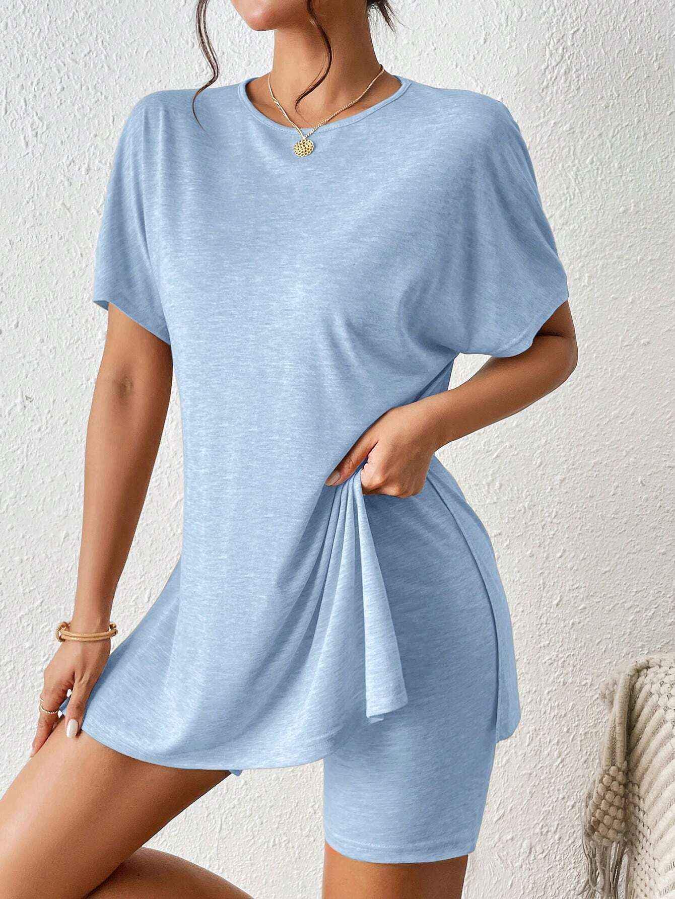 Women's Casual Solid Color Batwing Sleeve Tunic Top & Shorts Two-Piece Set