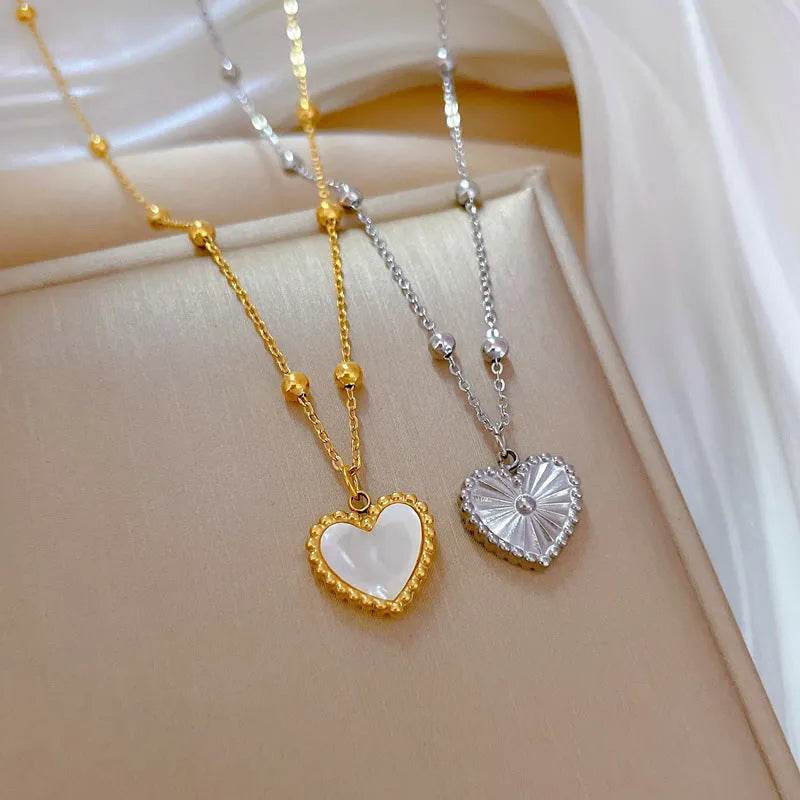 Collier Cœur Amour pour la Saint-Valentin Tempérament Personnalité Minimaliste Four Réel Or Collier Femme