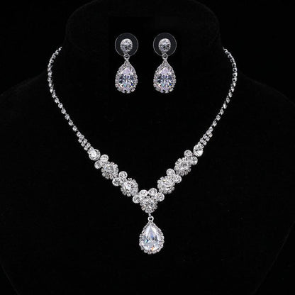 Luxury Zircon drops sparkling sets of beautiful bridal suite
