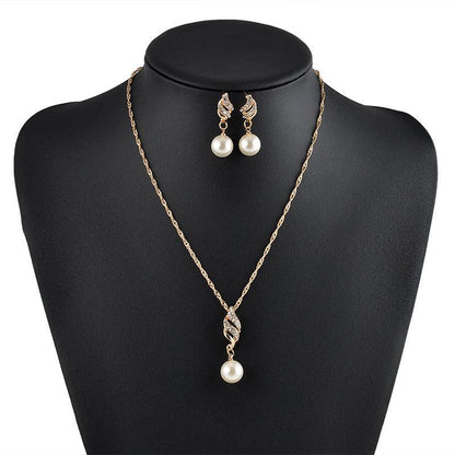 Bridal beaded pearl banquet dress jewelry piece set