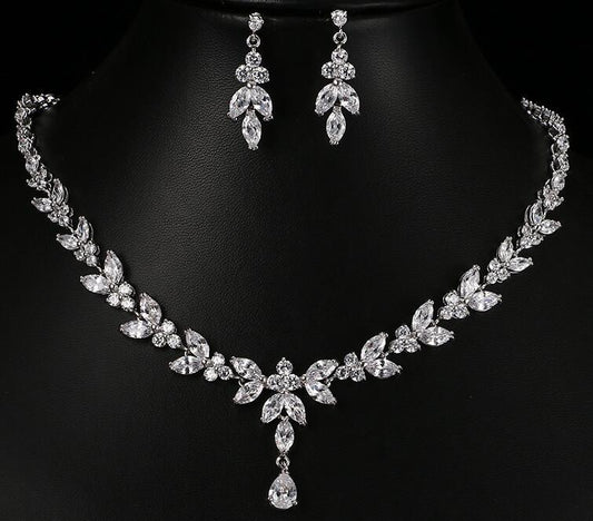 Parure de mariée simple en zircon