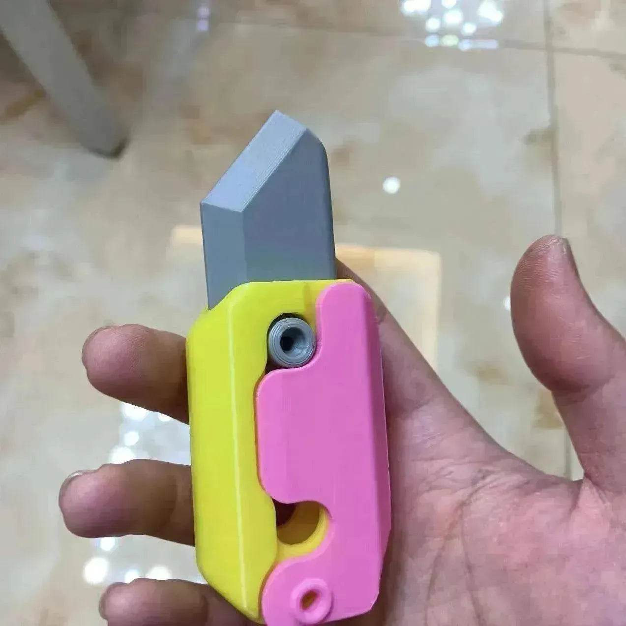 Impression 3D Gravité Cub Sauteur Petit Radis Mini Couteau Modèle