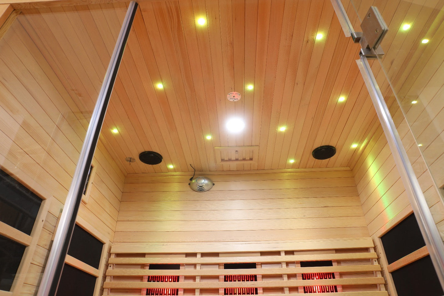 Blisspod | Venetian | Sauna infrarouge d'intérieur à spectre complet en pruche canadienne de première qualité et à très faible champ électromagnétique, 11 émetteurs et chromothérapie – 3 personnes