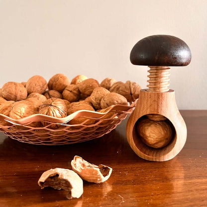Casse-Noisette en Bois Champignon
