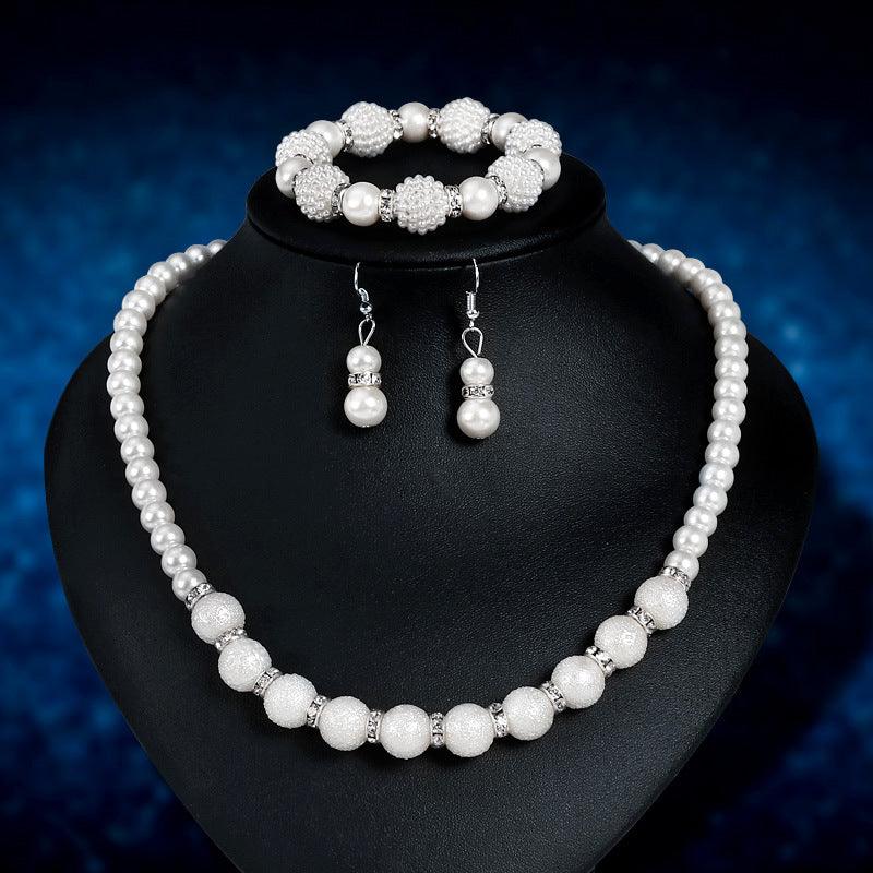 Bridal three piece suit Danbi Pearl Necklace Jewelry.