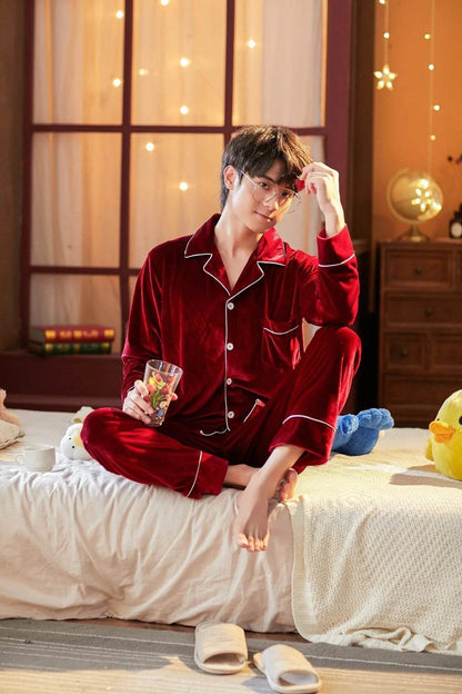 2pcs Couple Gold Velvet Long Sleeve Pajamas set
