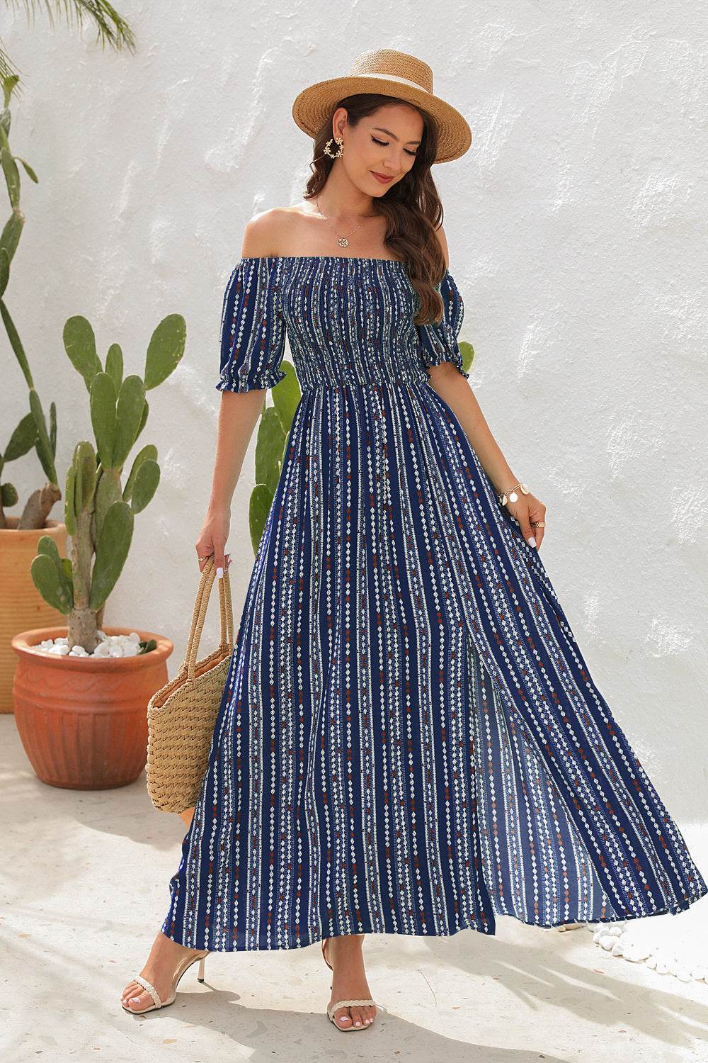 Robe longue élégante à épaules dénudées pour le printemps et l'été, en mousseline fendue, idéale pour les vacances à la plage et les séjours en station balnéaire.