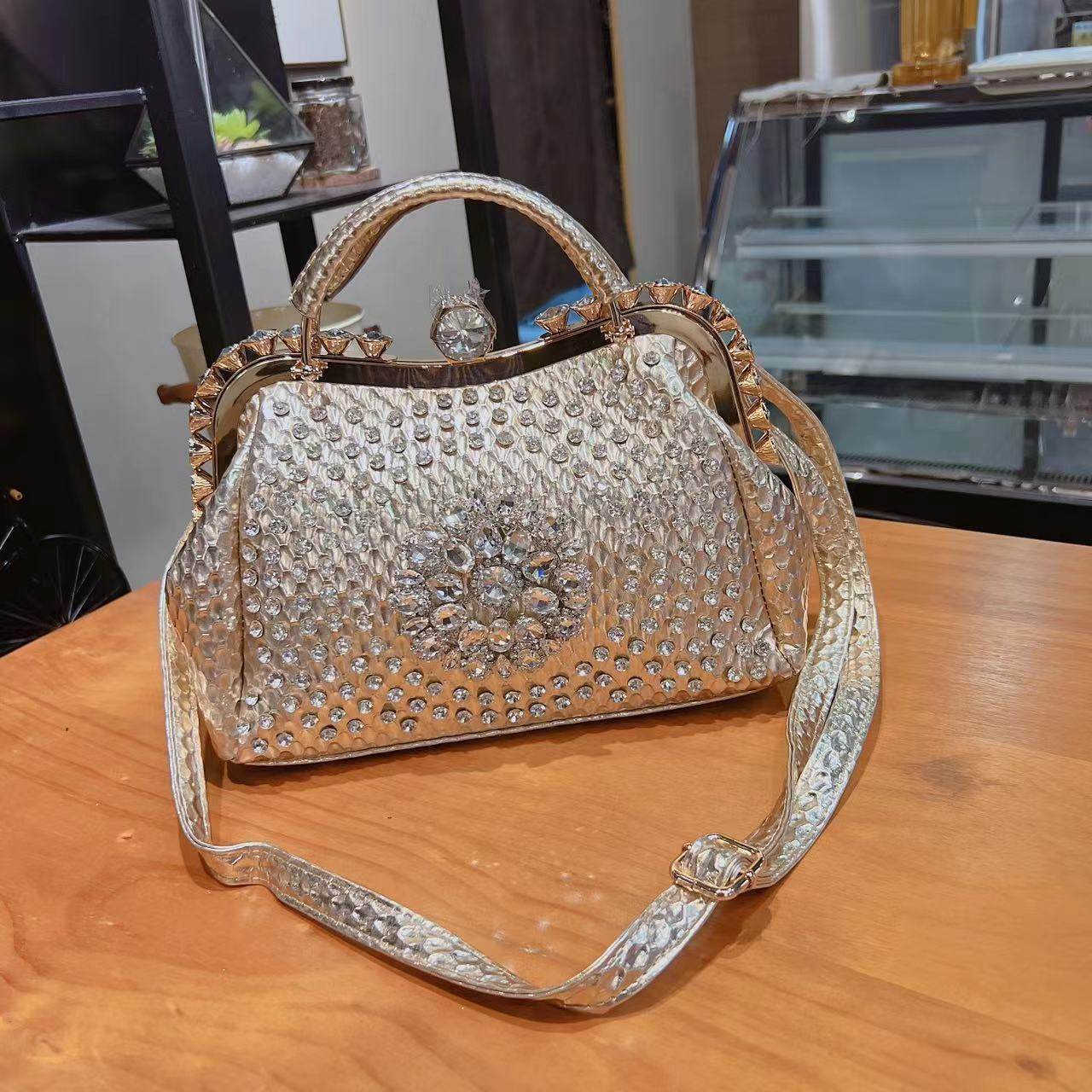Sac à Main Bandoulière de Luxe Grande Capacité Incrusté de Diamants pour Femme