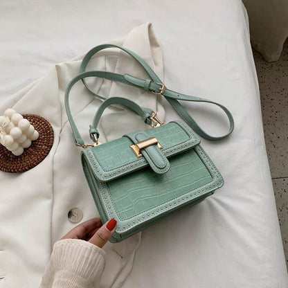 Women Fashion Rivet Leather crossbody Bag for Women Flap Handbag