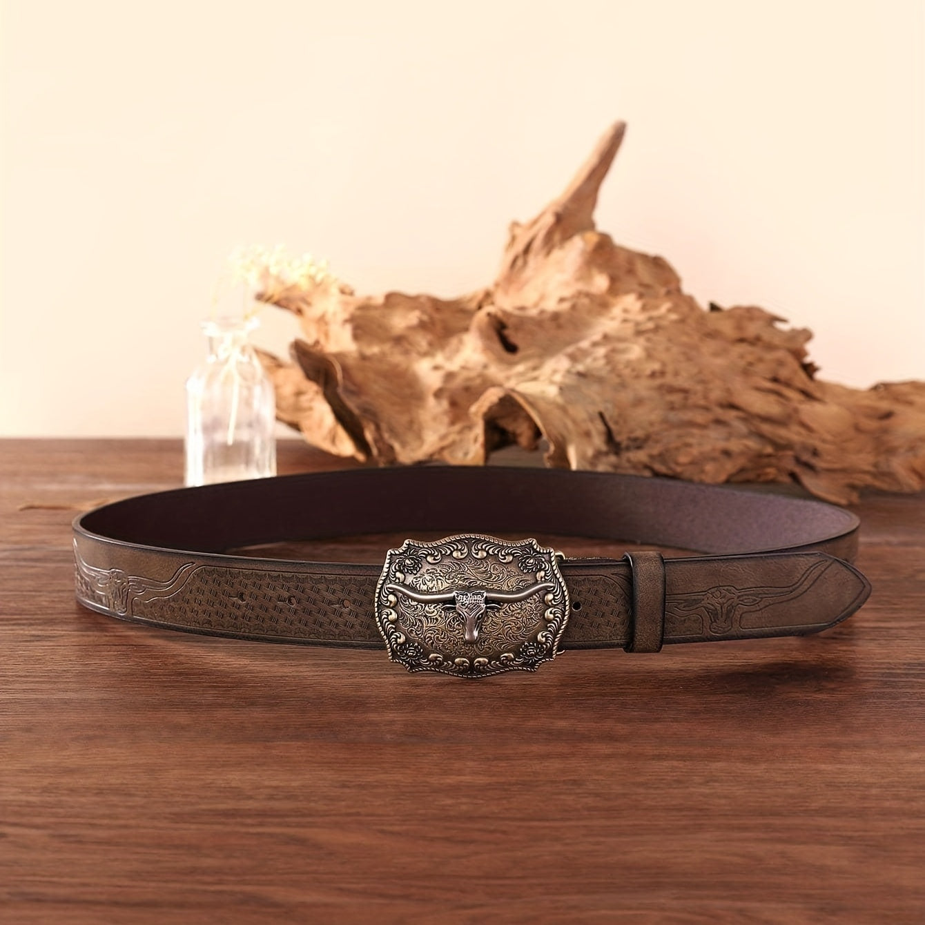 Ceinture Western Vintage pour Homme avec Détails Gaufrés et Boucle Unique - Similicuir Tendance, Bords Brodés, Style Décontracté