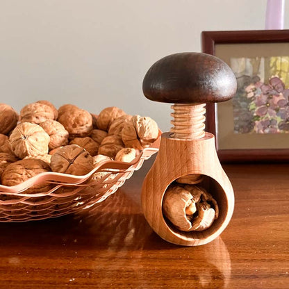 Casse-Noisette en Bois Champignon