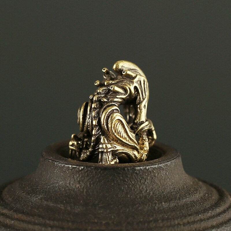 1 pc Exquis Ornement Ancien en Laiton du Dieu Chinois de la Richesse - Attire l'Abondance et la Bonne Fortune avec une Puissante Énergie Fengshui, Sculpté à la Main pour un Équilibre Harmonieux - Idéal pour la Maison, le Bureau ou le Bureau