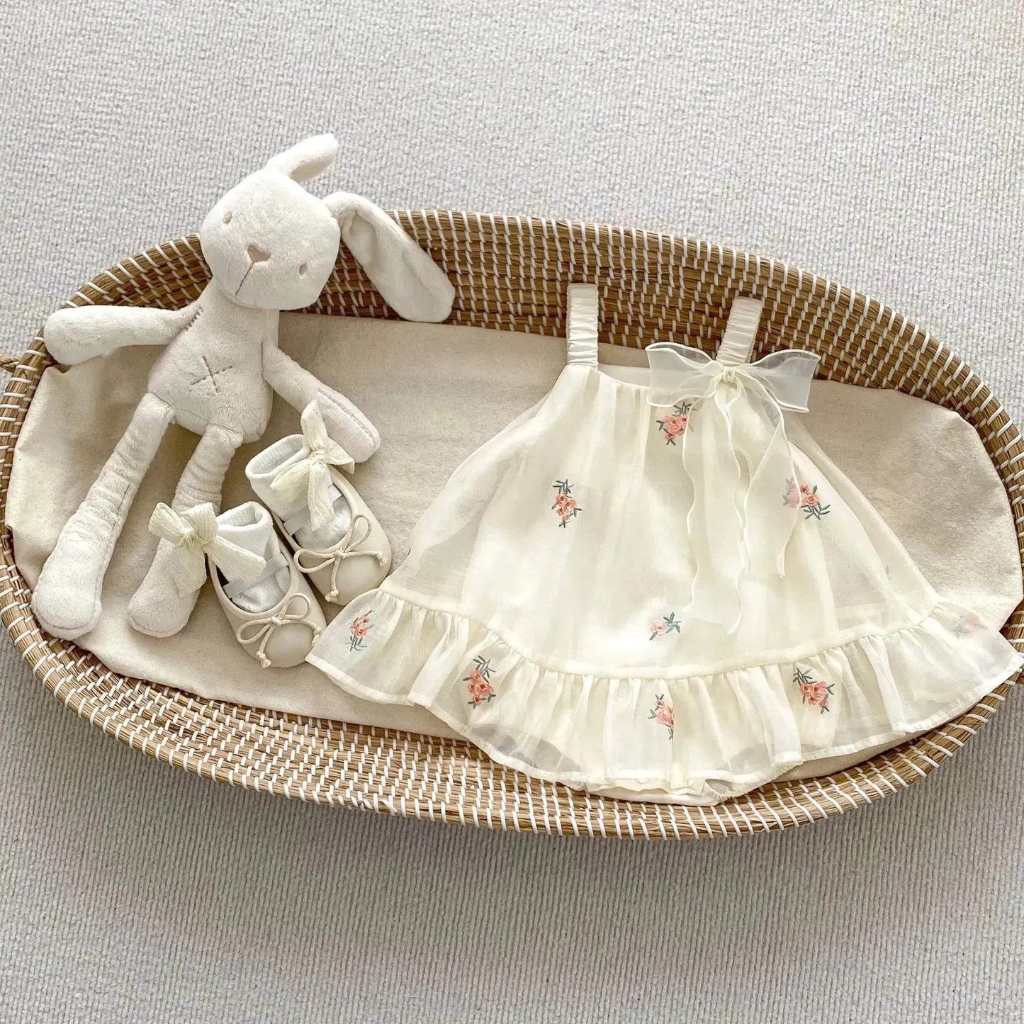 Bébé fille nouveau-née Bloomer en maille brodée avec jupe Robe décontractée pour bébé fille