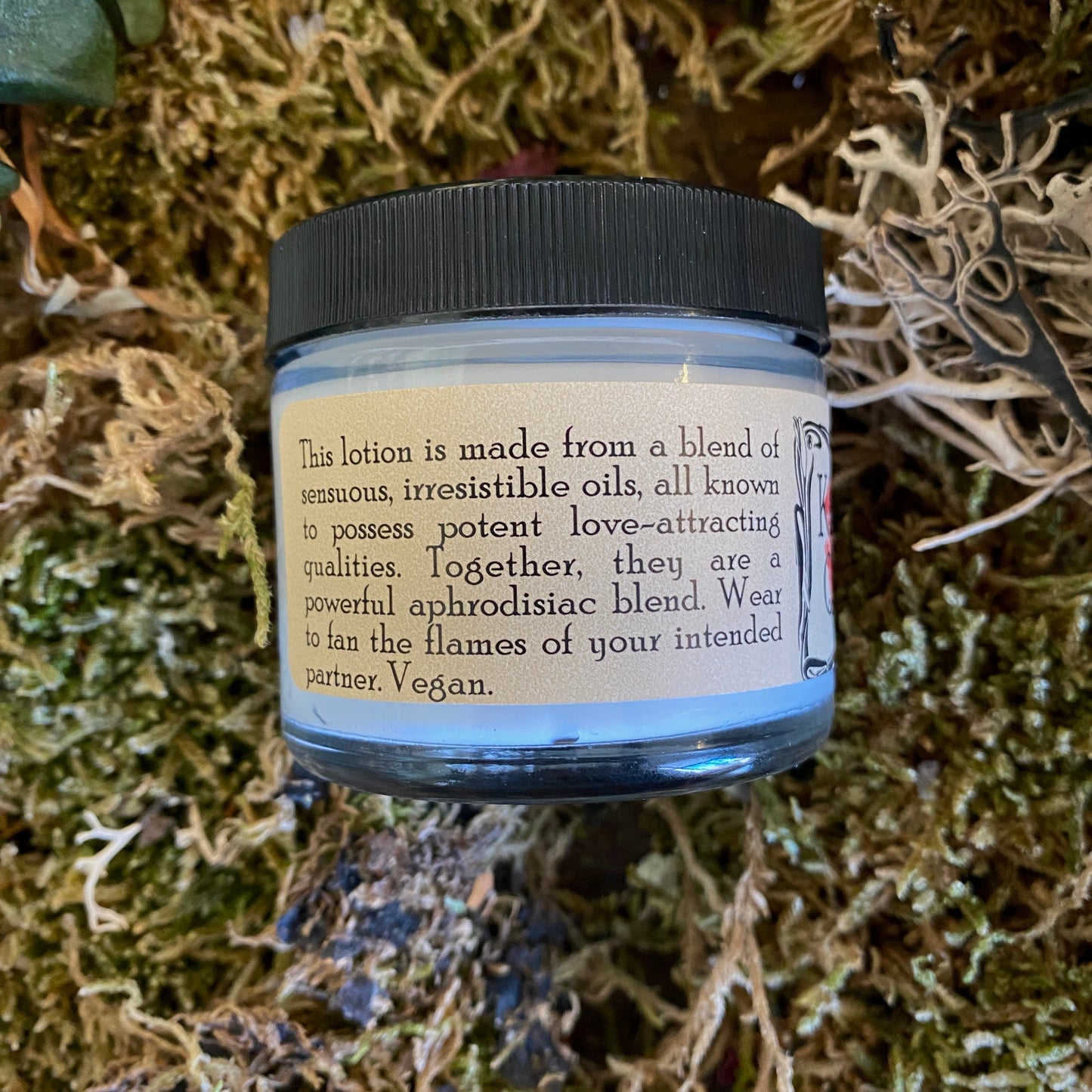 Irresistible Kisses Love Spell Lotion