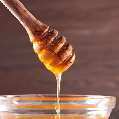 Honey Dipper in Boxwood