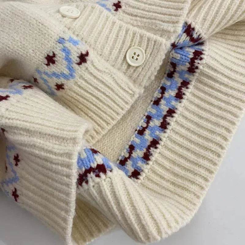 Pull en tricot jacquard épais à boutons pour femme automne et hiver