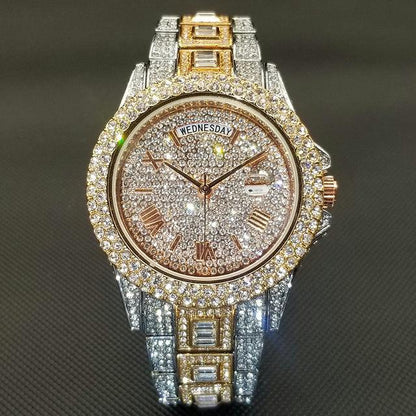 Montre entièrement sertie de cristaux glacés