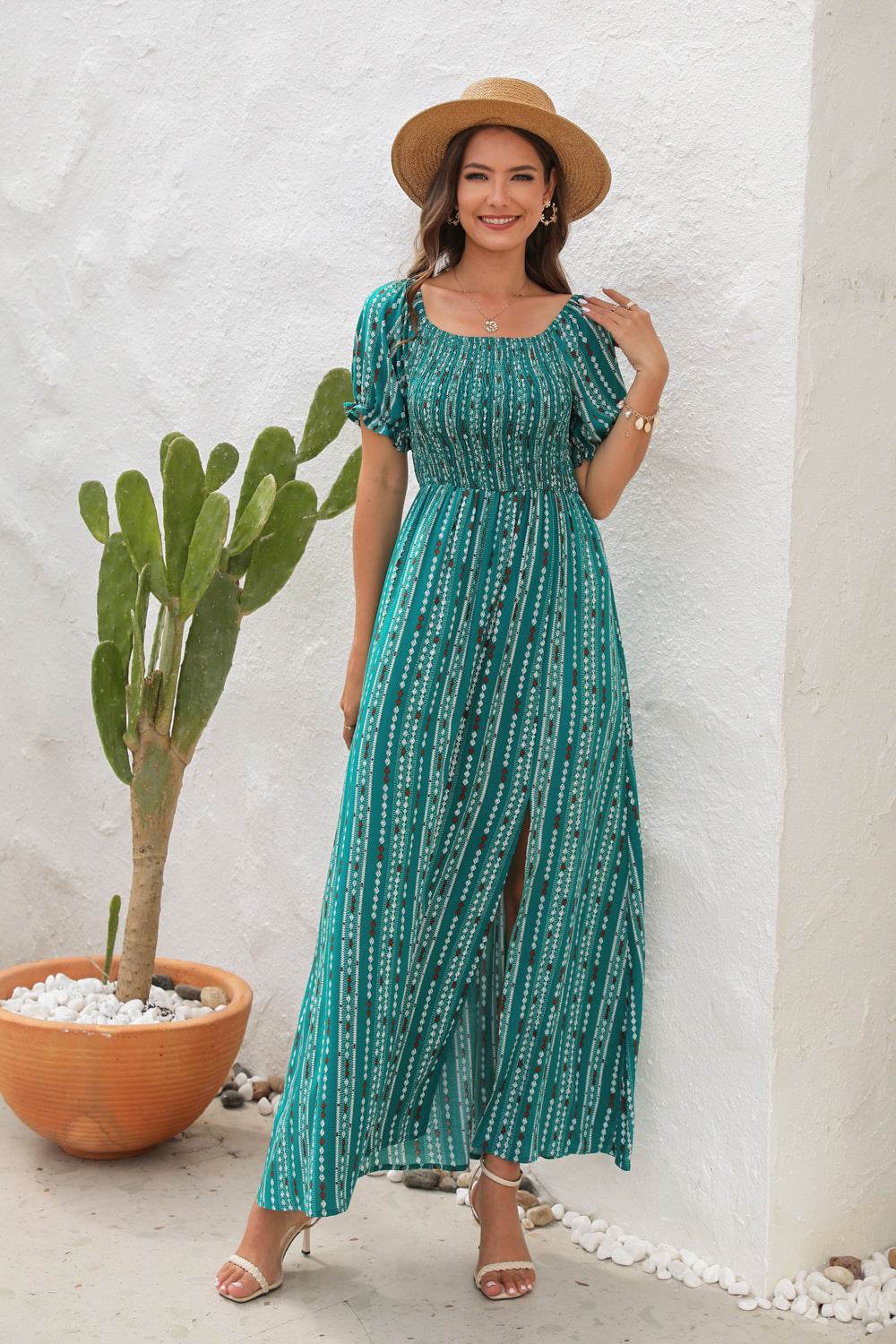 Robe longue élégante à épaules dénudées pour le printemps et l'été, en mousseline fendue, idéale pour les vacances à la plage et les séjours en station balnéaire.