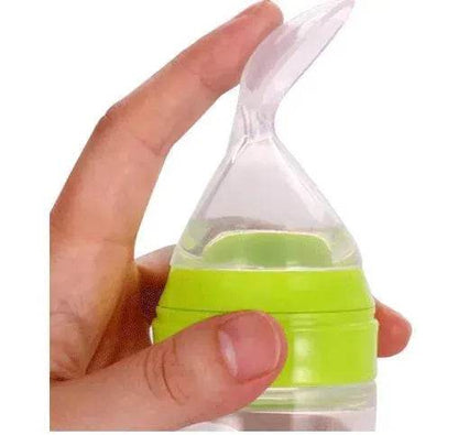 Biberon cuillère pour bébé