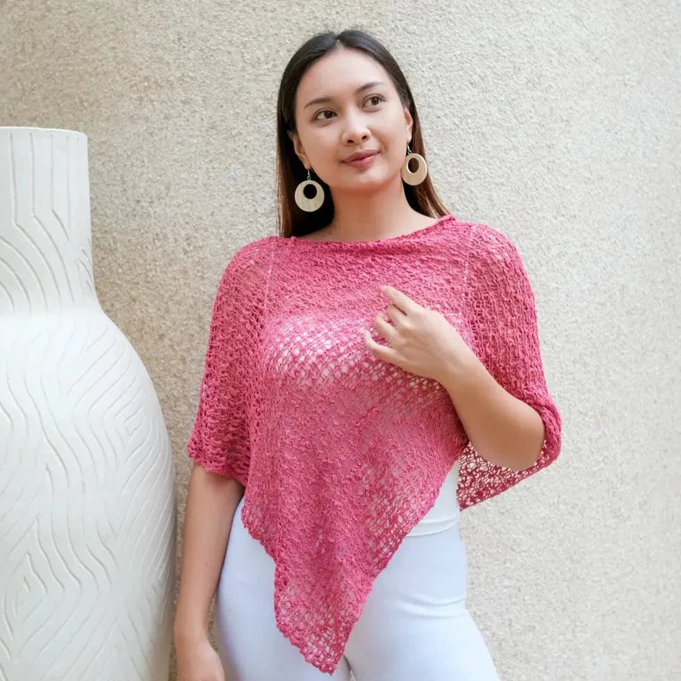Short Popcorn Knit Poncho - Pink
