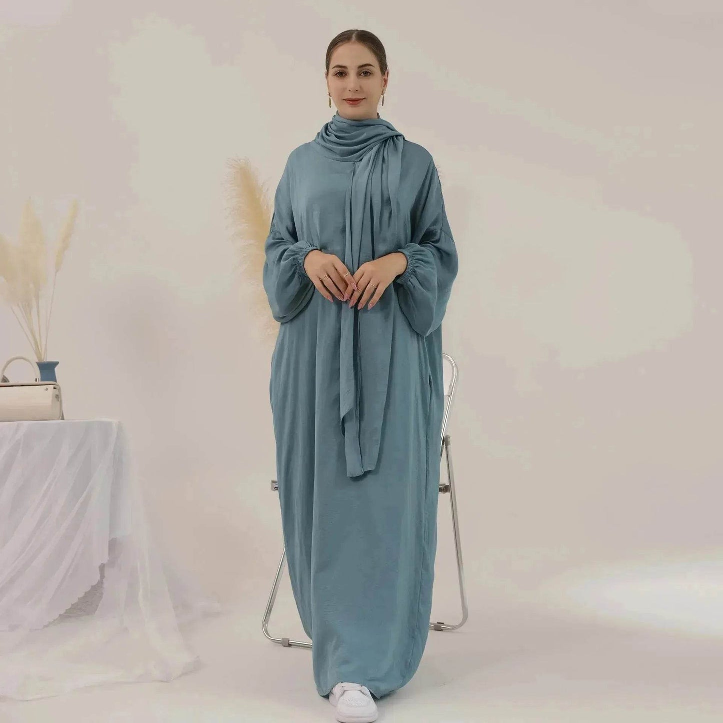 New ArabMiddle East Dubai Turkey Abaya dress Simple Plain Abaya 2025
