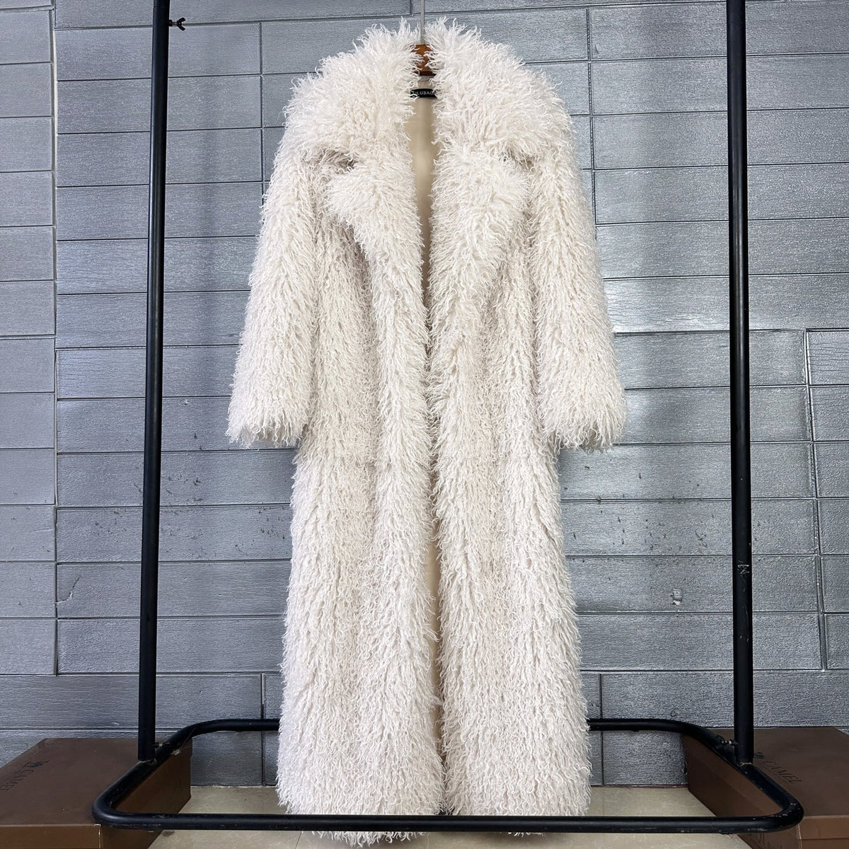 Women's Elongated Faux Fur Coat with Tailored Lapel